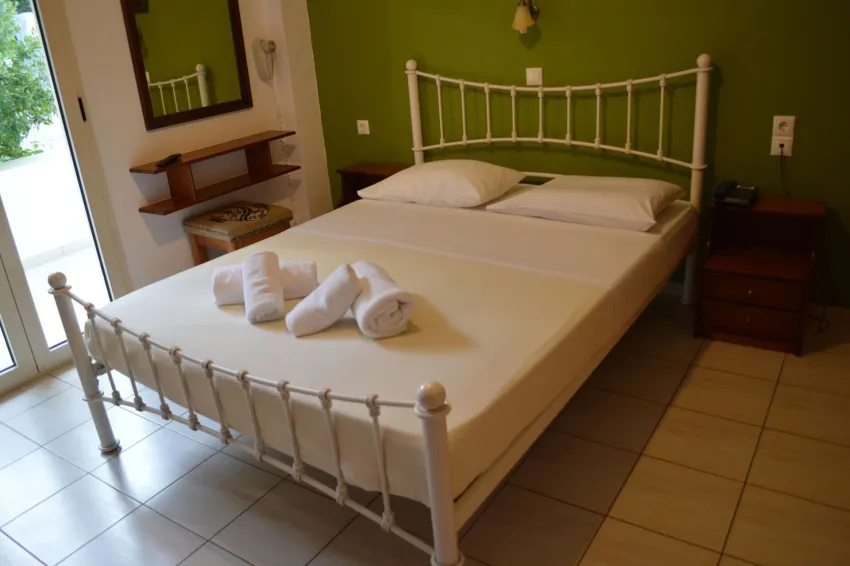 Nikos Apartments -5