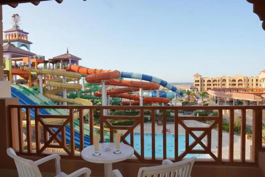 CHARMILLION GARDENS AQUA PARK  5*-17