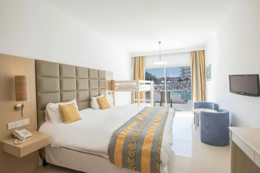 Odessa Hotel 4*-3