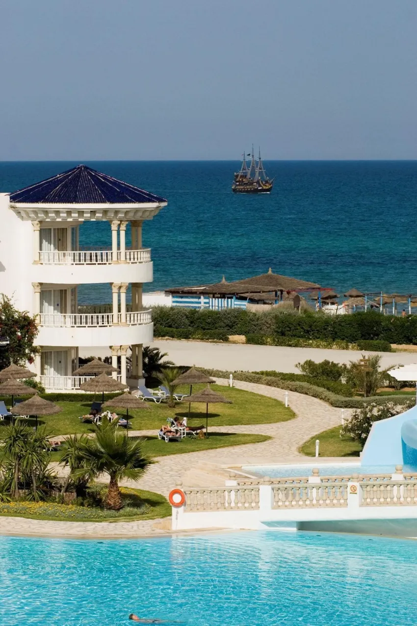 Royal Tulip Taj Sultan 5*-2