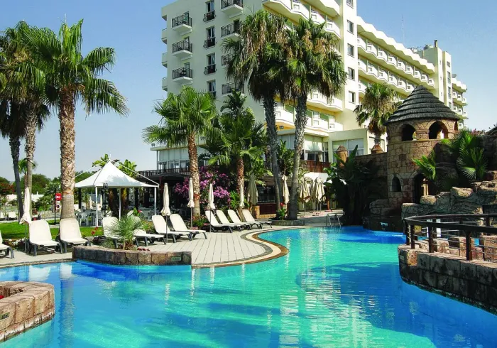 Lordos Beach Hotel & Spa 4* - Larnaca bay - Cipru