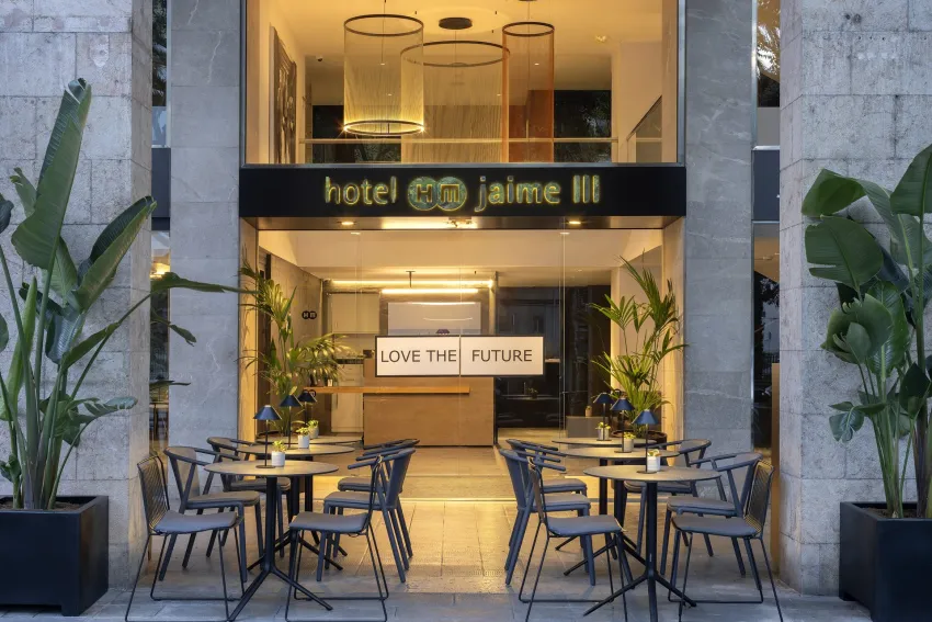 HM Jaime III 4*-1