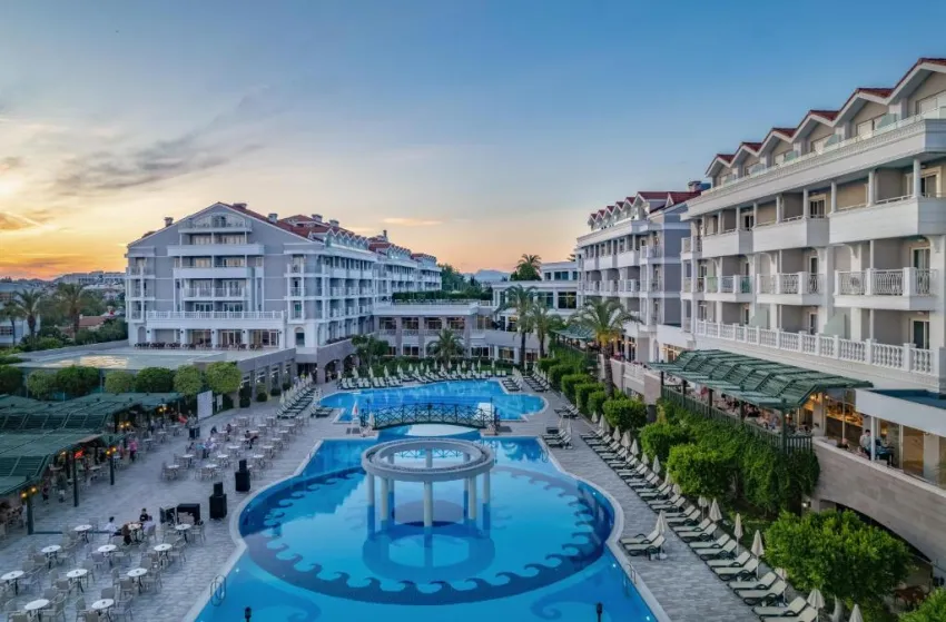 TRENDY ASPENDOS BEACH  5*-9