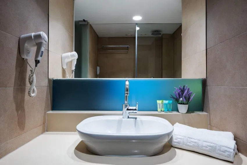 Angela Downtown Hotel 3*-20