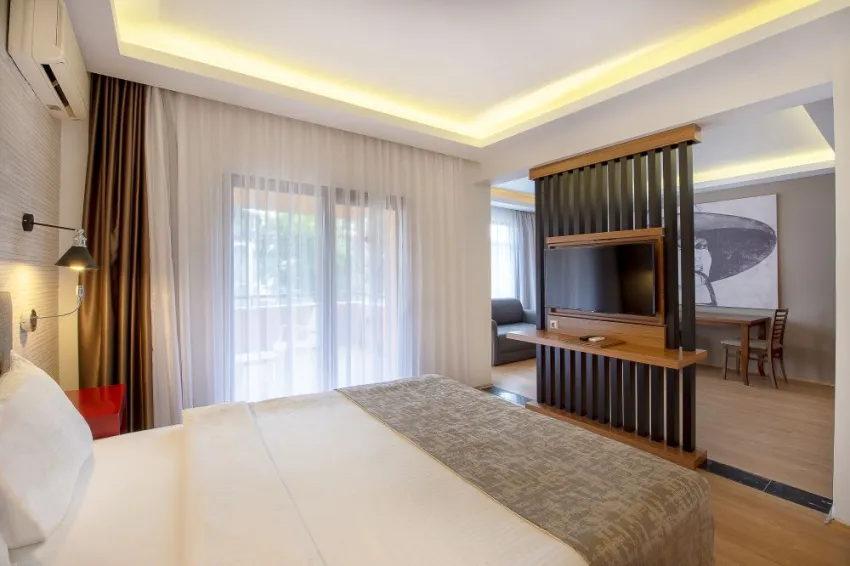 UTOPIA RESORT & RESIDENCE  5*-39