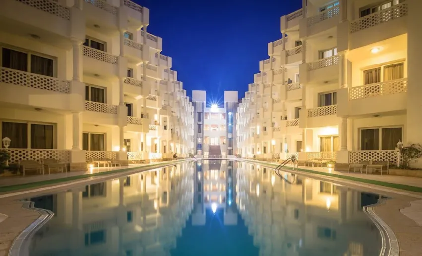 White Valley Palace 5*-94