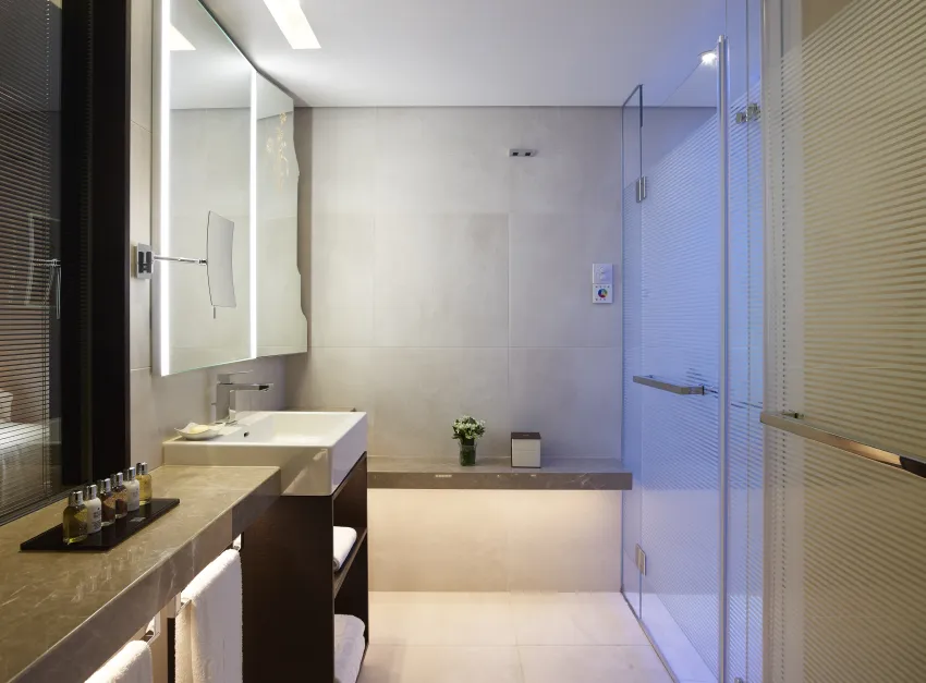 Four Seasons 5*-40