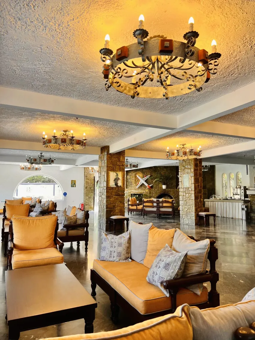 Karteros Hotel 3*-5