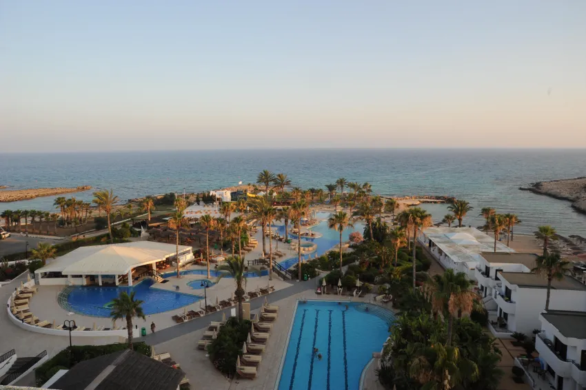 Adams Beach Hotel 5*-90