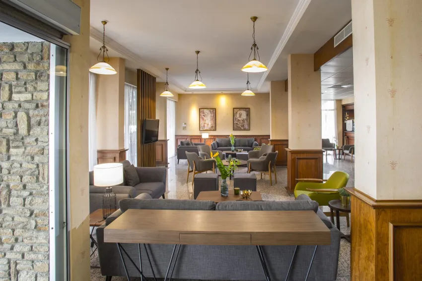 Kapetanios Limassol Hotel 3*-4