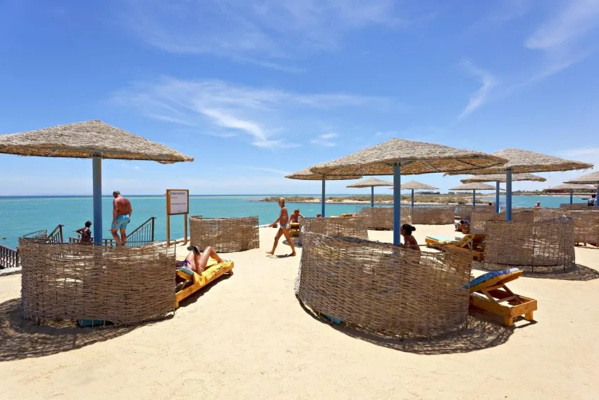 The Three Corners Ocean View El Gouna (Adults Only 16+) 4*-8
