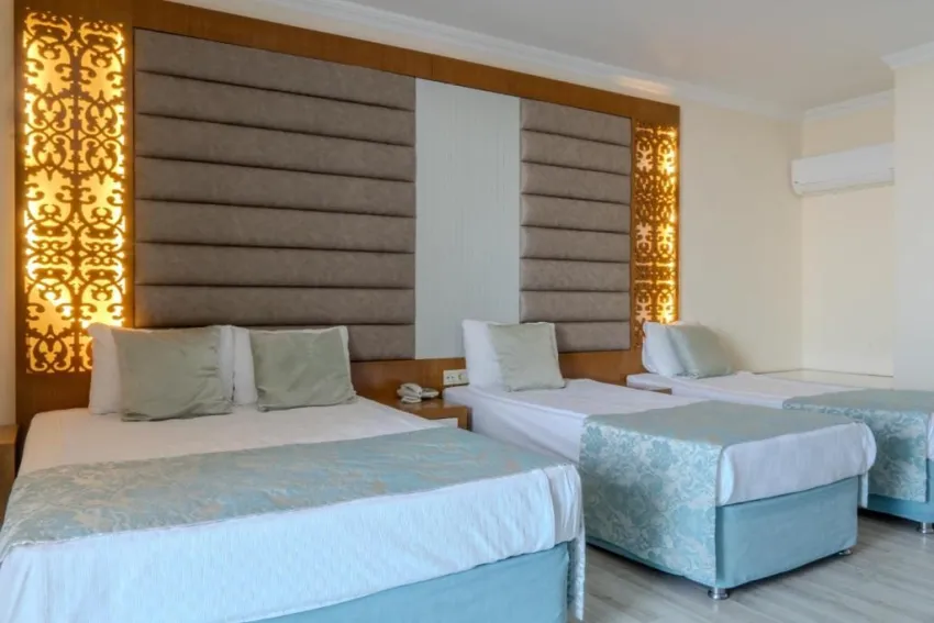 CONCORDIA CELES HOTEL  5*-19