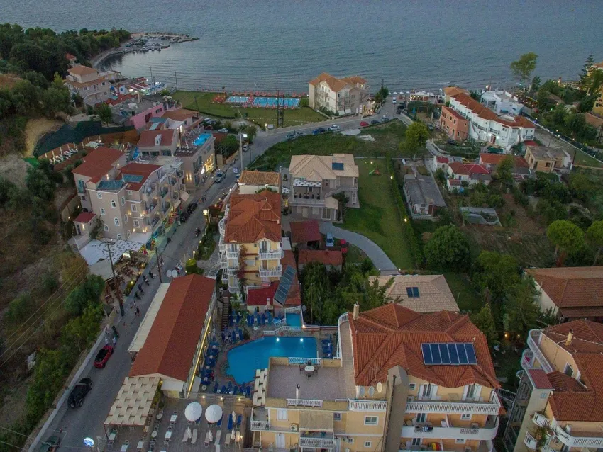 Planos Beach Hotel 4*-5