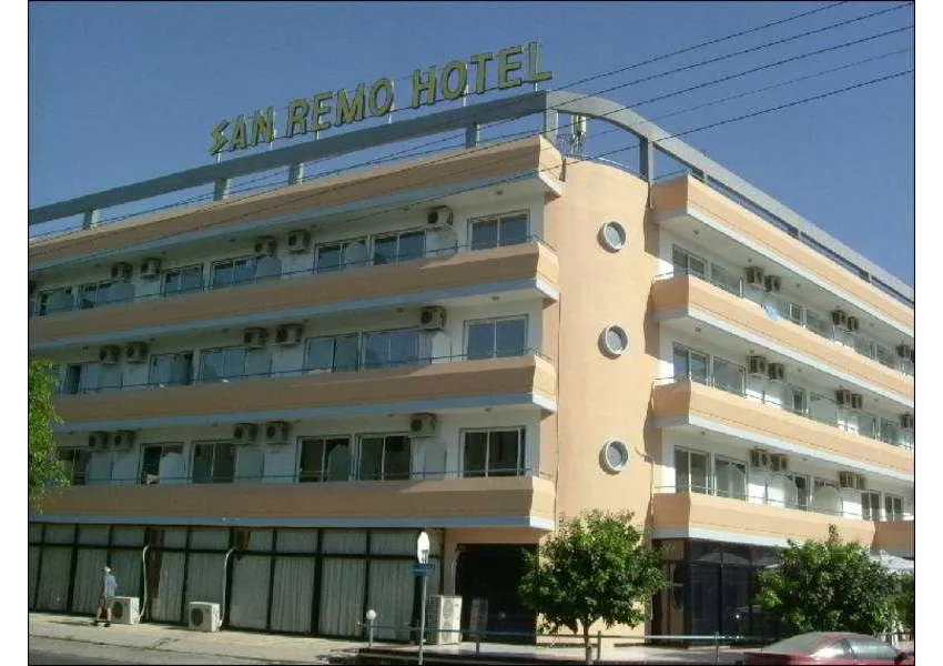 San Remo Hotel 2*-1