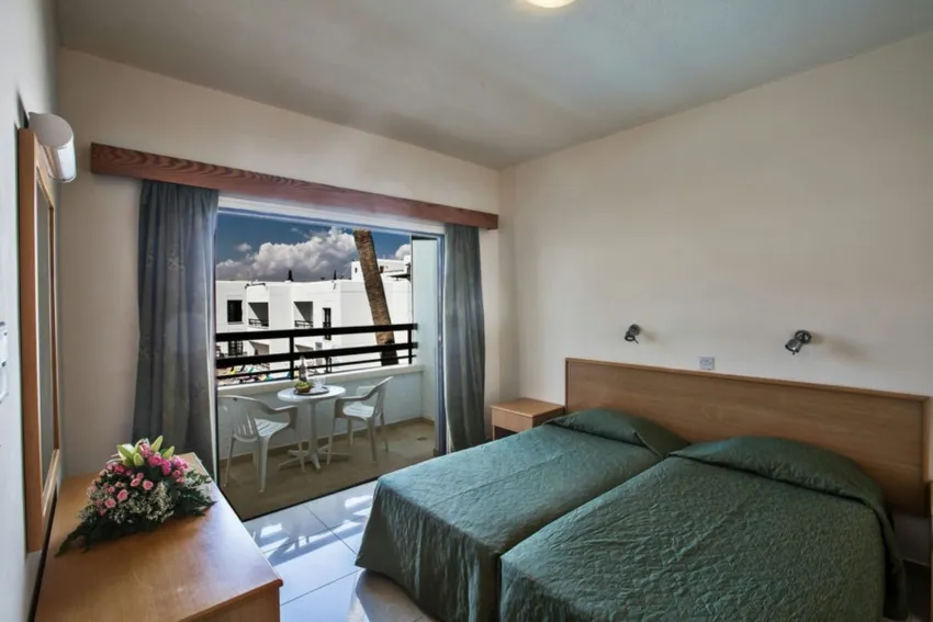 Anthea Hotel Apartments 3*-9