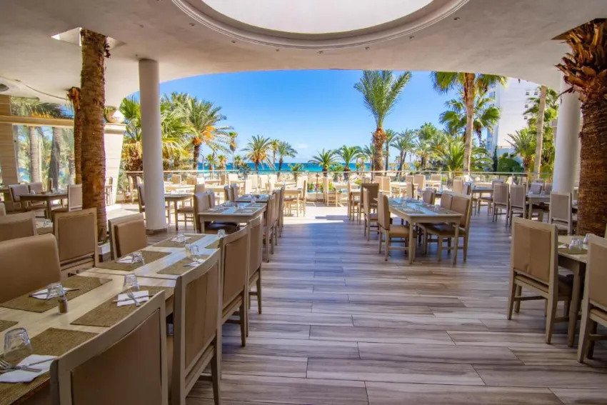 RIADH PALMS RESORT  4*-12