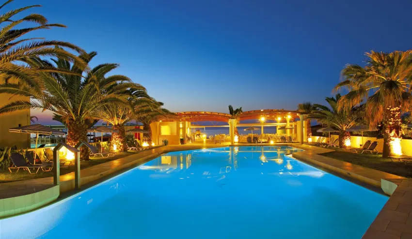 Eva Bay 4*-4