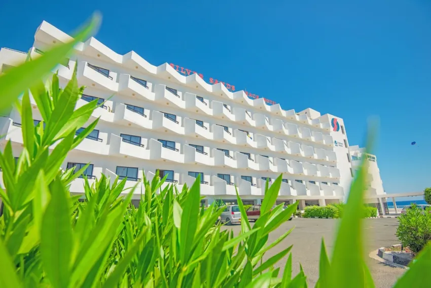 Silver Sands Beach Hotel 3*-73