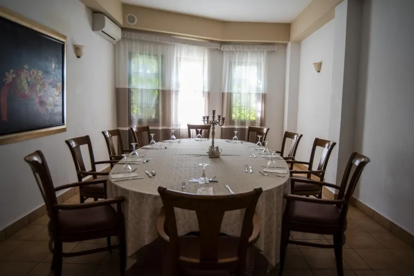 Hersonissos Village 4*-10