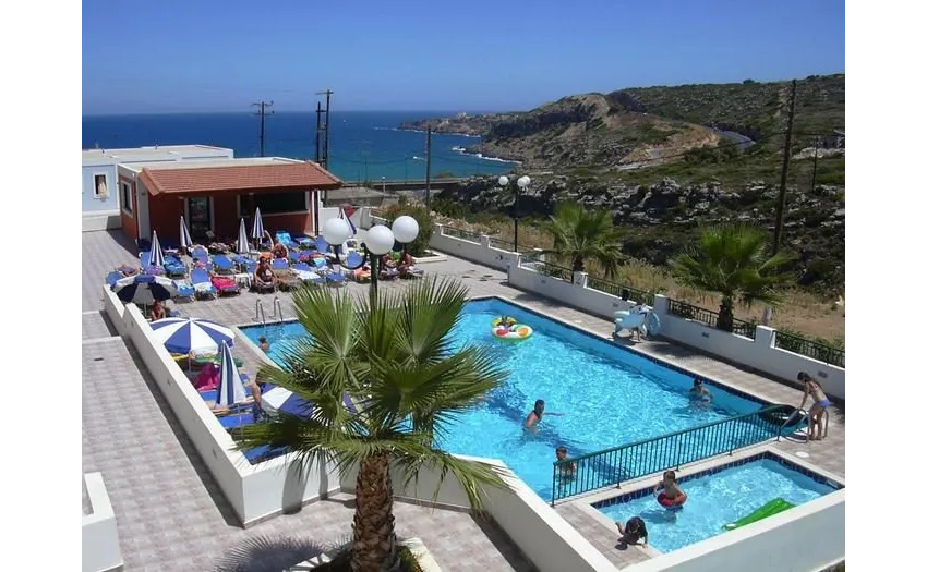 Camari Garden Hotel Apartments 3*-3