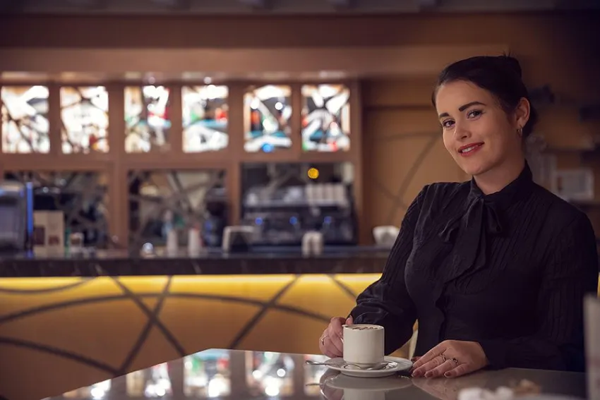 OLD PALACE SALH HASHEESH  5*-20