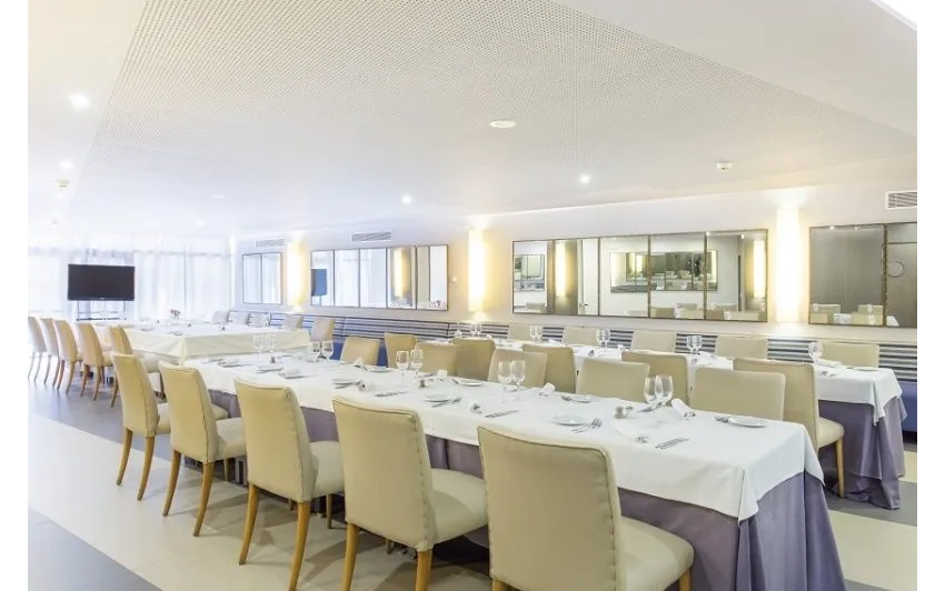 Marivent Be Live Adults Only 4*-24