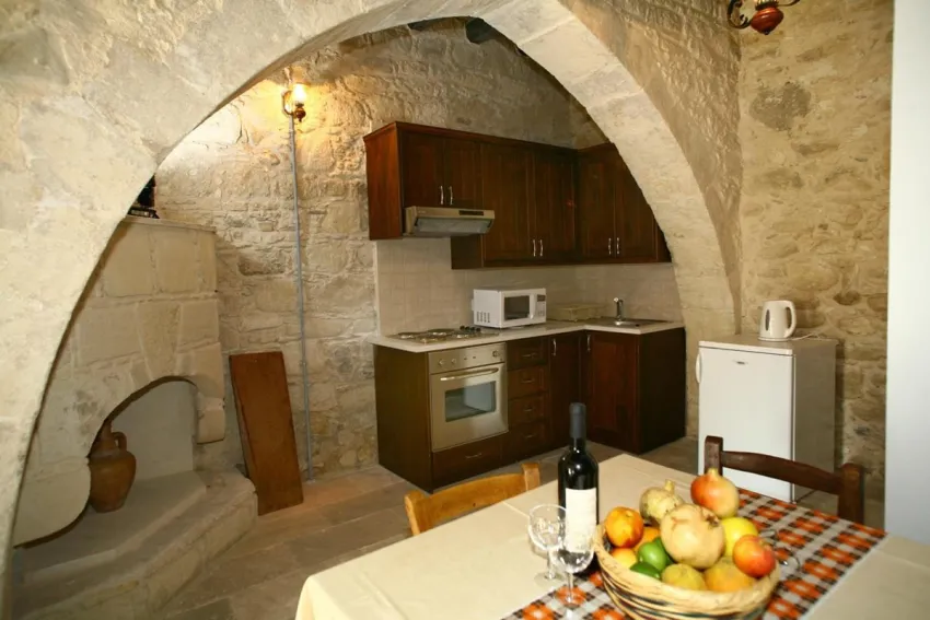 Leonidas Village Houses 3*-3