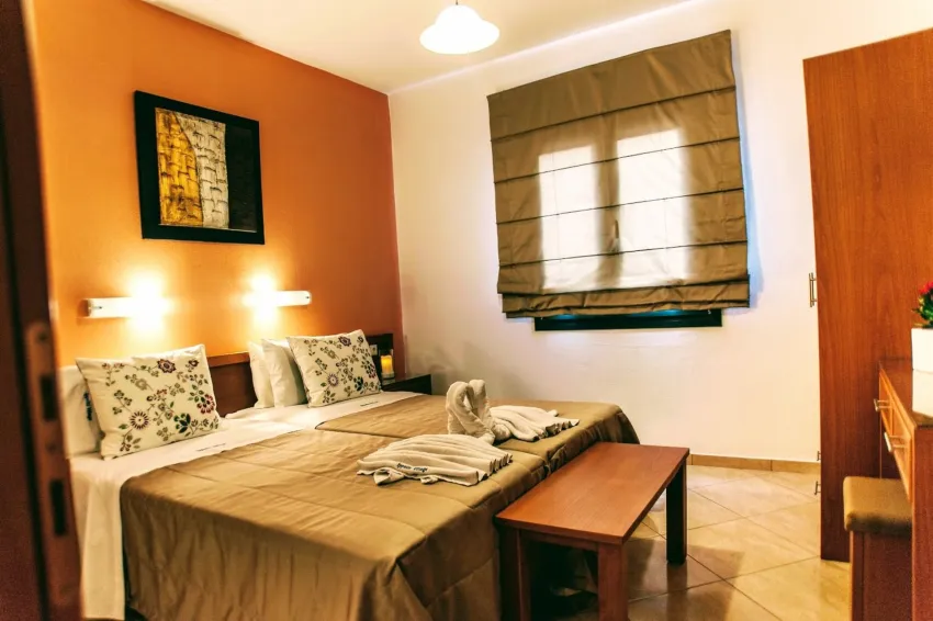 Ippoliti Village 3*-8