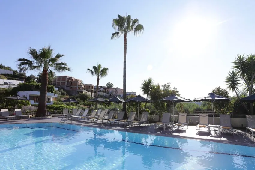 Bali Star Resort Boutique Hotel 3*-4