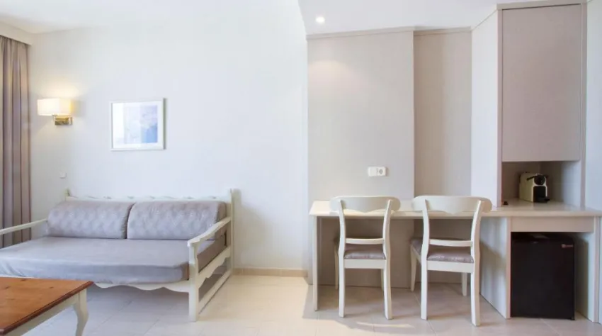 Garbi Cala Millor 4*-30