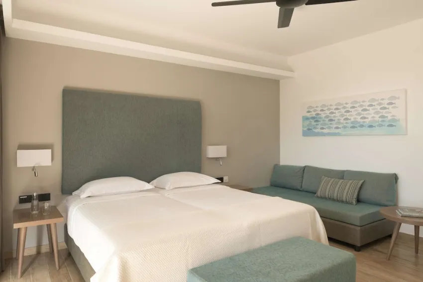 Paralos Irini Mare 4*-36