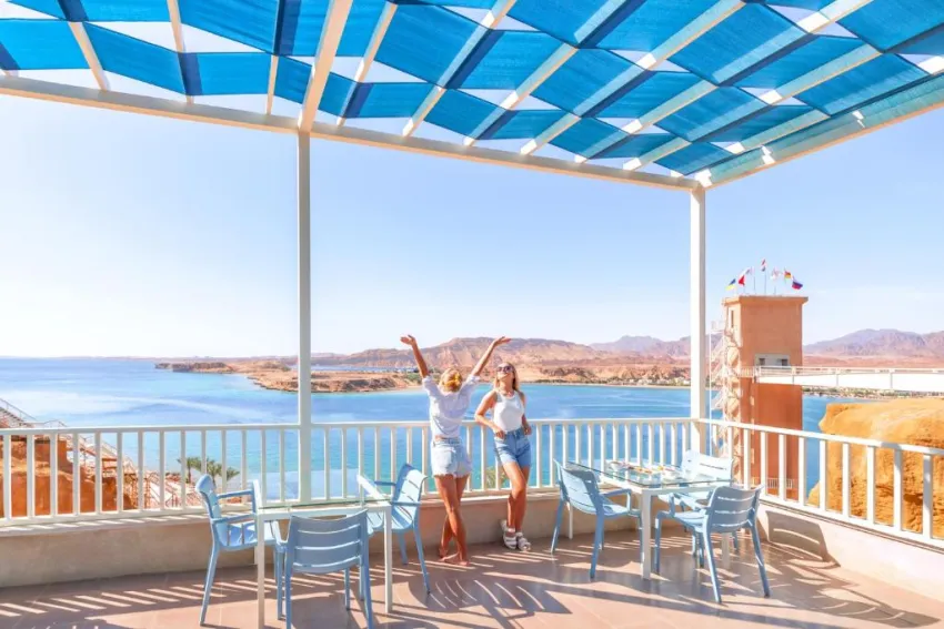 ALBATROS SHARM RESORT  4*-83