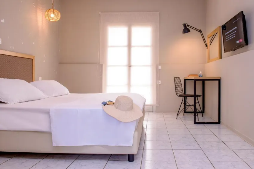 Iphigenia Mythic Retreat 3*-10