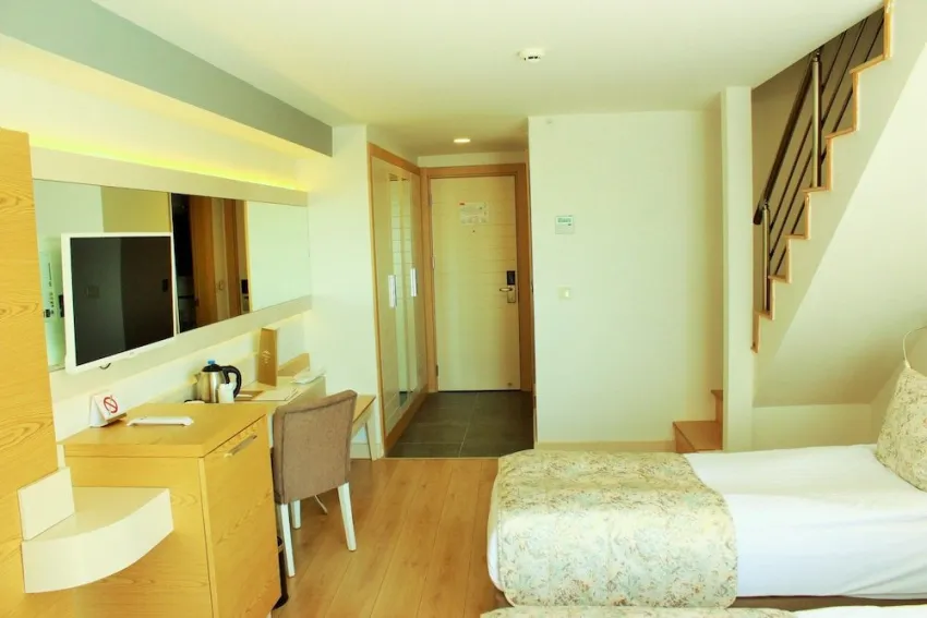 Glamour Resort & Spa Hotel 5*-7