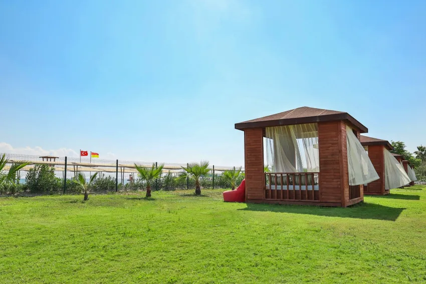 Crystal Boutique Comfort Collection (Adults Only 16+) 1*-21