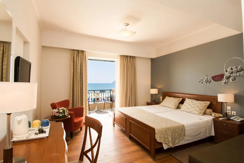 Mediterranean Beach Resort and Spa 5*-10