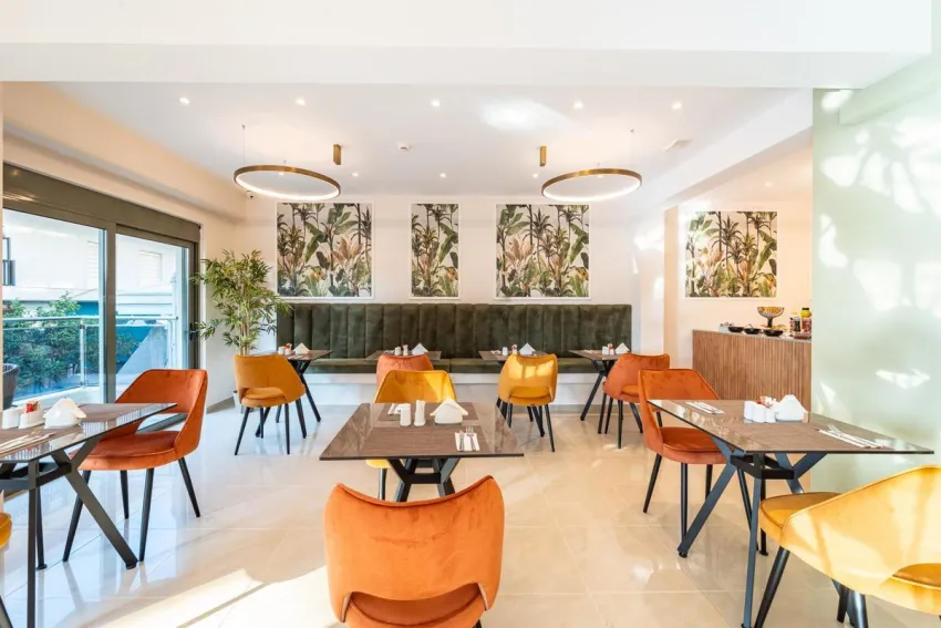 Philia Center Suites 4*-1