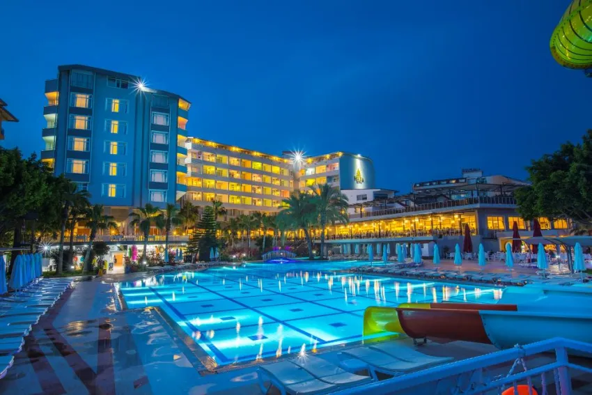 MERIDIA BEACH HOTEL  5*-1
