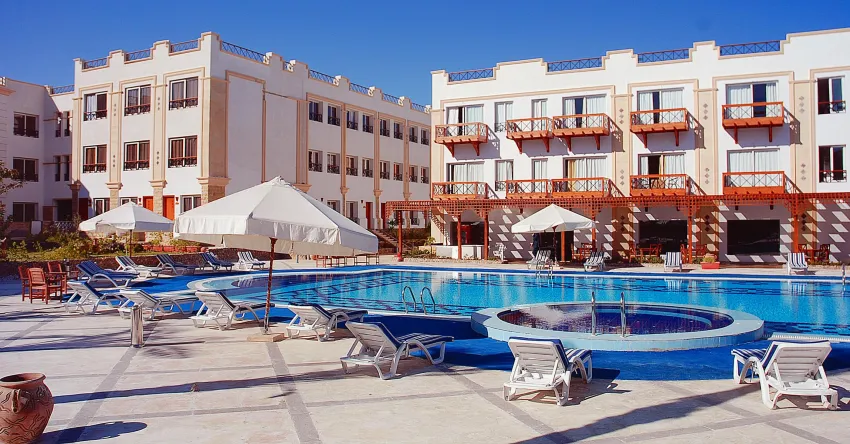 Falcon Naama Star 3*-3