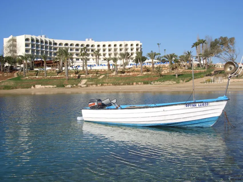 Golden Coast Beach Hotel 4*-6