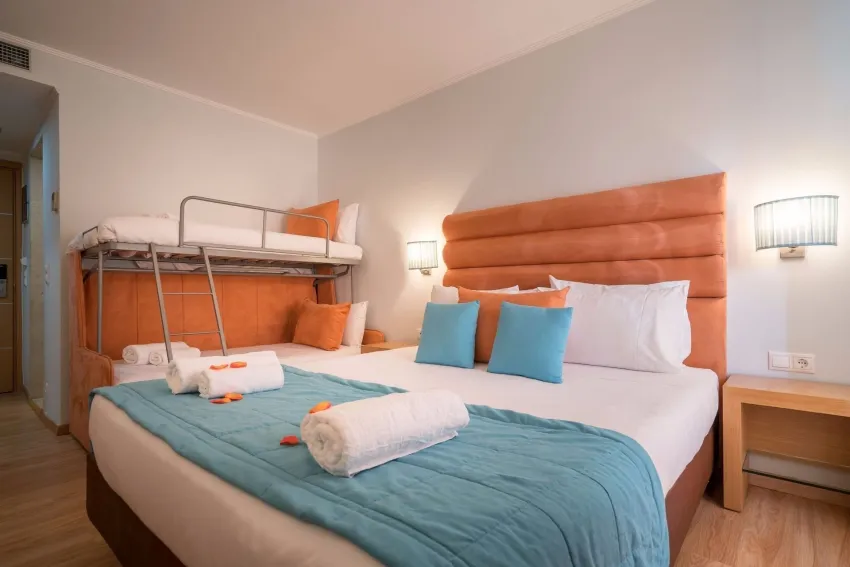 Galaxy Beach Resort 5*-7