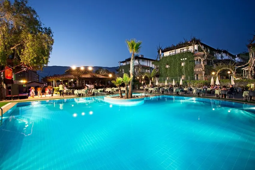 Club Titan Hotel 4*-1