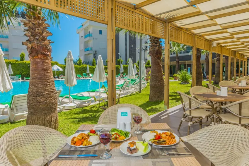 Side Lowe Hotel 3*-9