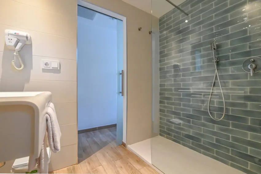 Pinos Playa Hotel 3*-12