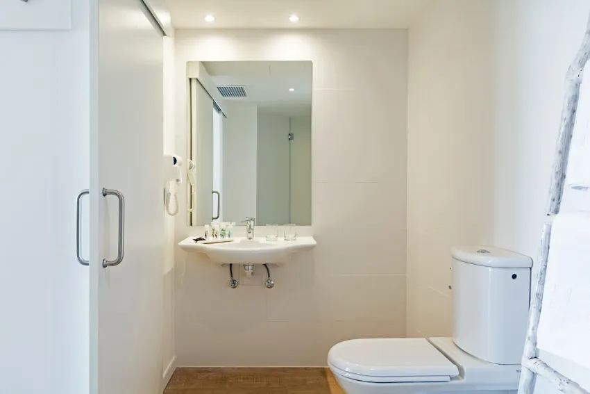 HSM Son Veri Adults Only 3*-28