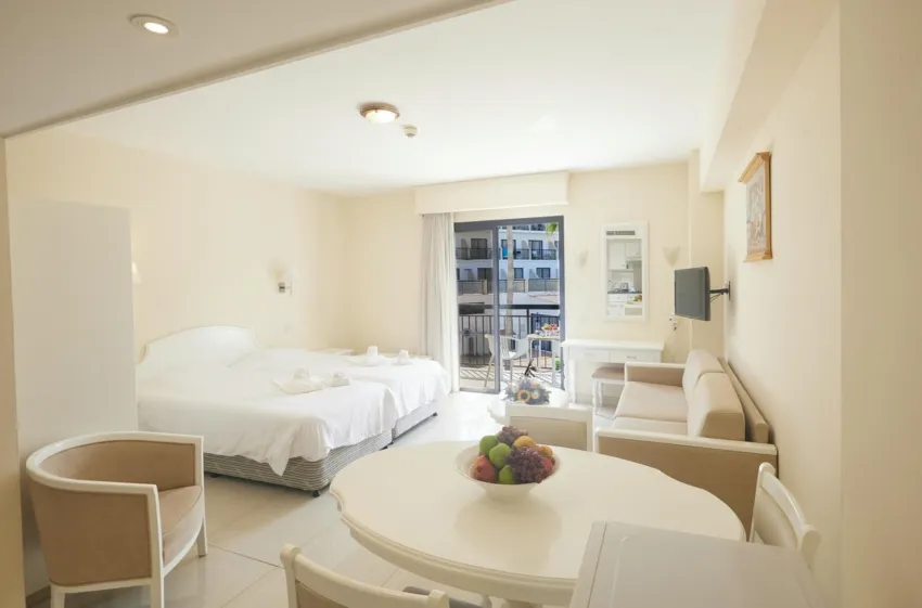 Tsokkos Gardens Hotel Apartments 3*-6