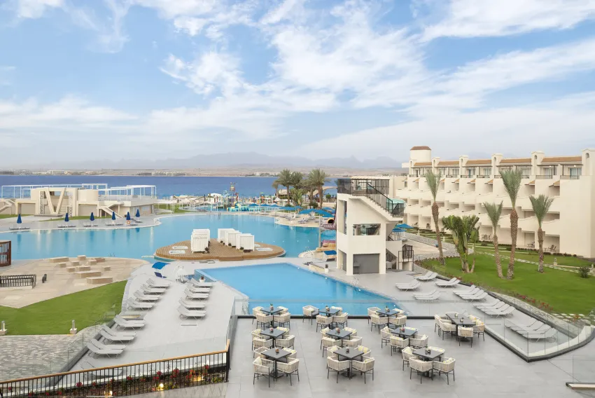 The V Luxury Resort 5*-40
