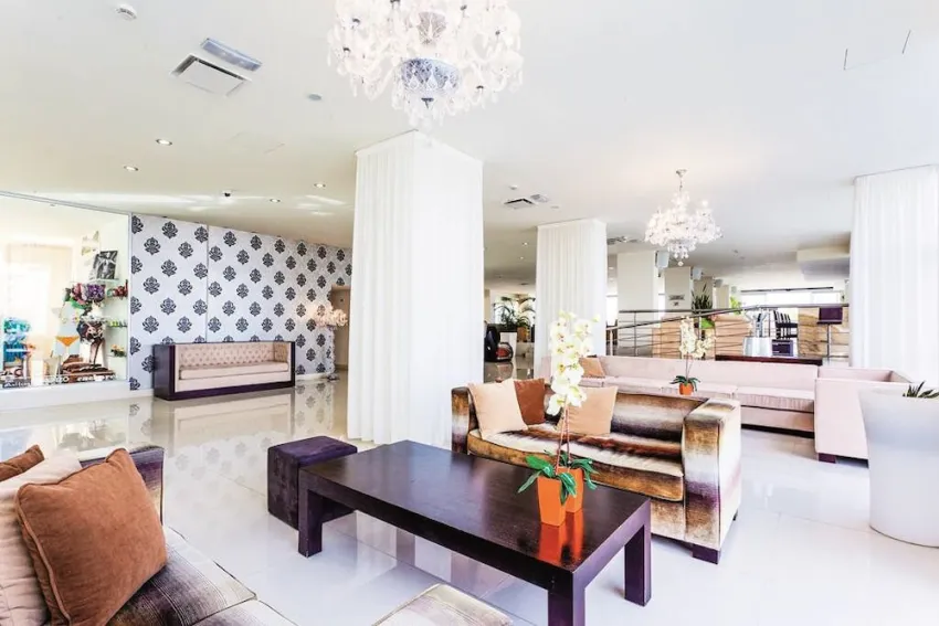 Vrissiana Beach 4*-8