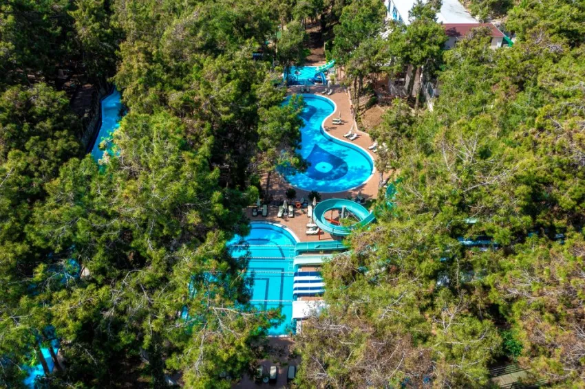 UTOPIA WORLD HOTEL  5*-20
