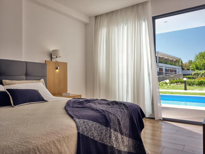 Cavo Orient Beach Hotel 4*-17